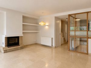 Comedor junto al salón – reforma integral en Torrelodones