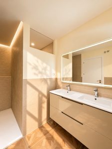 Baño principal en la reforma integral de un chalet en Las Rozas