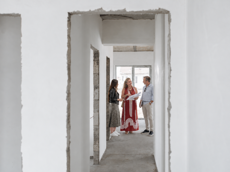 Visita de acompañamiento a una vivienda en reforma con Designio Interior